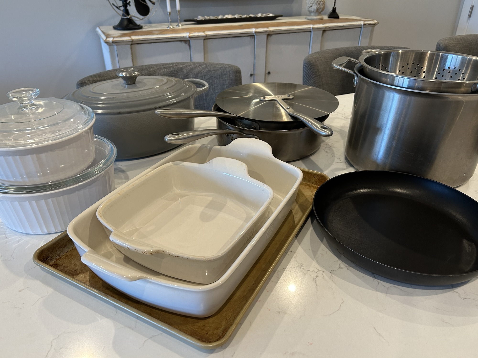 Pots, pans and bakeware for life (a.k.a. do not buy a set, ever!)